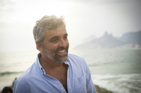 Quelle est l'importance des marchés de l'art pour les artistes contemporains ?